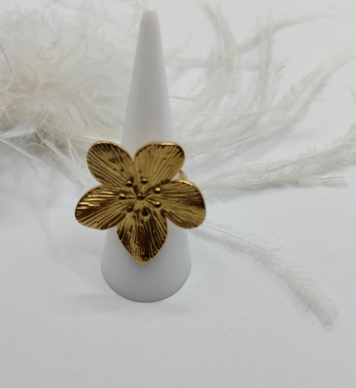 Anillo Aglaya