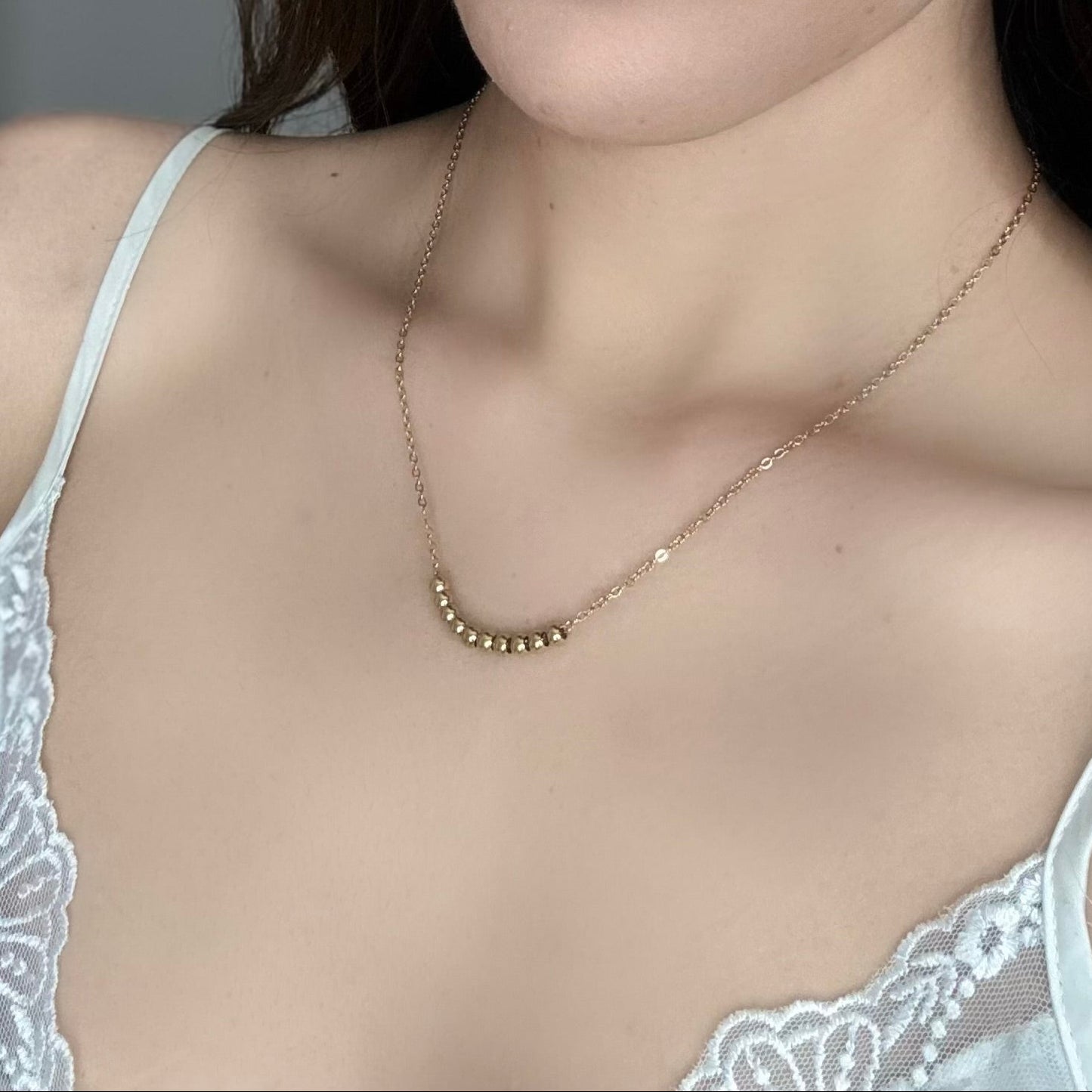 Collar Elara
