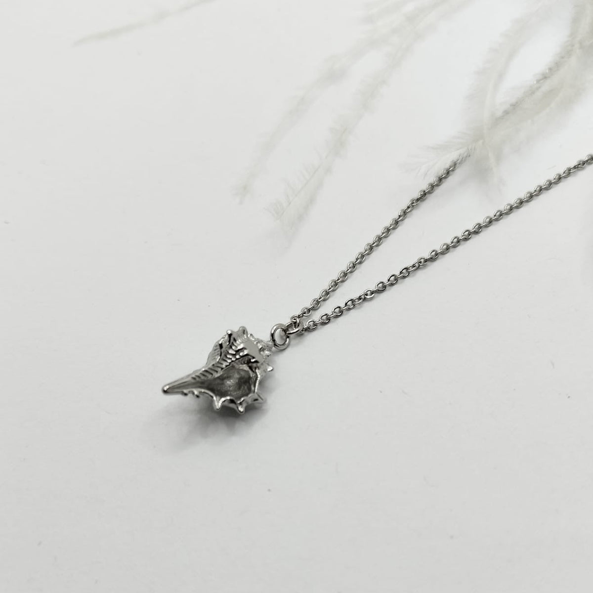Collar Kai