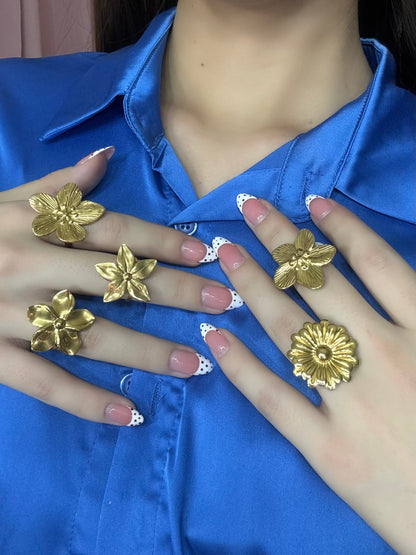 Anillo Aglaya